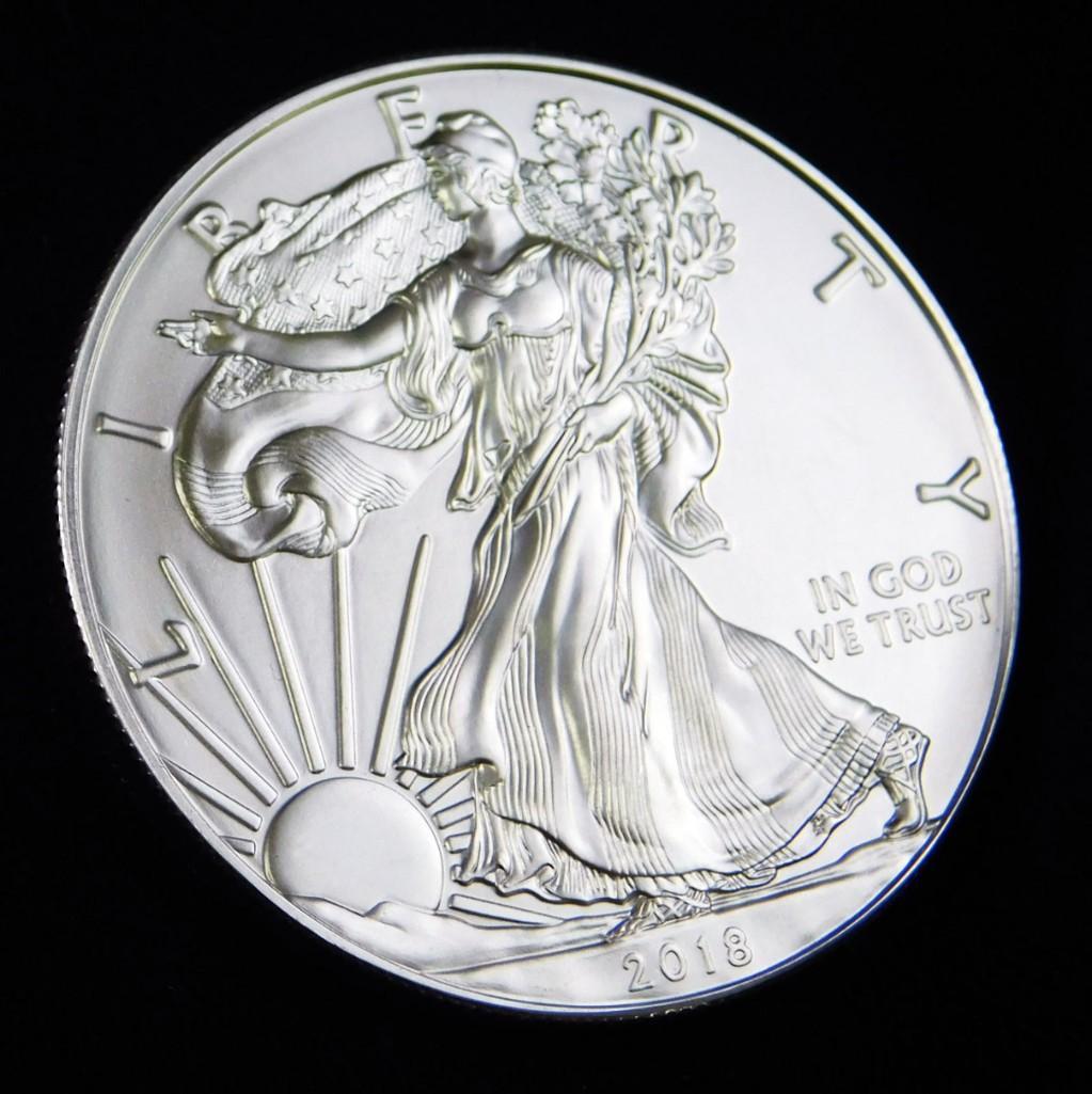 2018 BU American Silver Eagle 1 oz Silver Round (1 of 2)