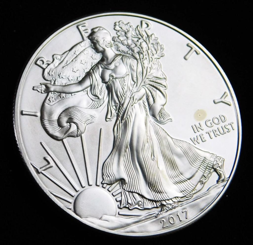 2017 BU American Silver Eagle 1 oz Silver Round (1 of 2)