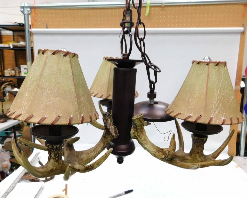 Faux Antlers Chandelier Light Fixture (1 of 5)