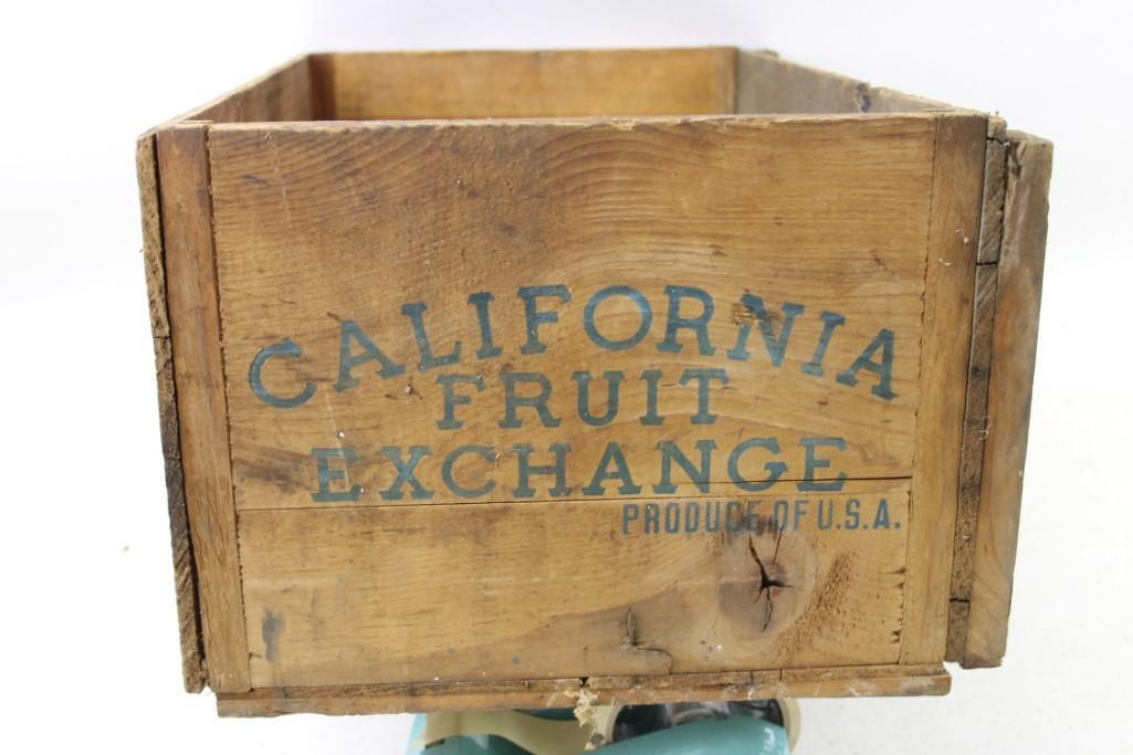 Vintage Sum Smile California Fruit Exchange Wooden (1 of 4)