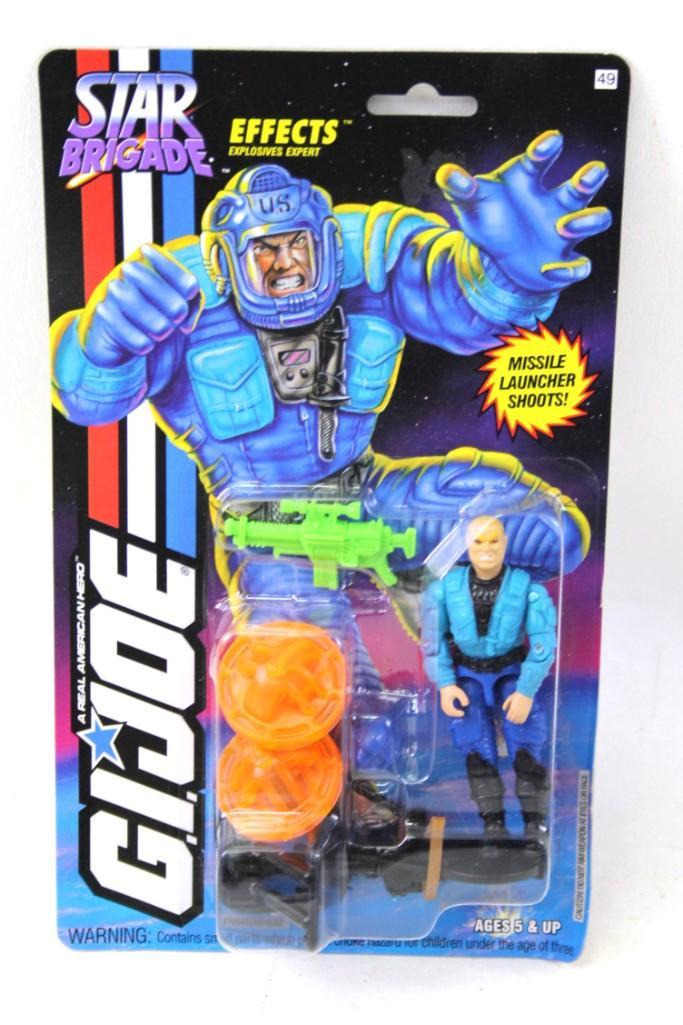 1994 GI Joe Star Brigade Effects Explosive Expert 3: 1994 GI Joe Star Brigade Effects Explosive Expert 3 3/4" Action Figures Hasbro MOC . Card has age wear, warping, and bent lower corner. Figure inside is sealed Lot B Condition: Card has age wear, 