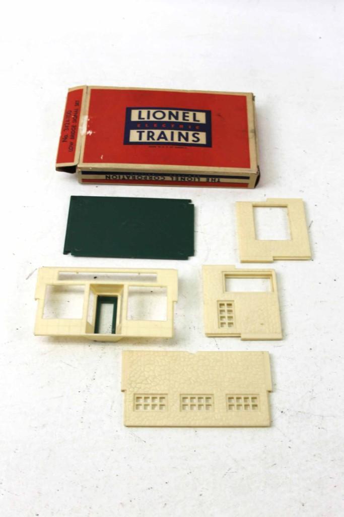 Lionel Trains Building Kit Pieces (1 of 2)