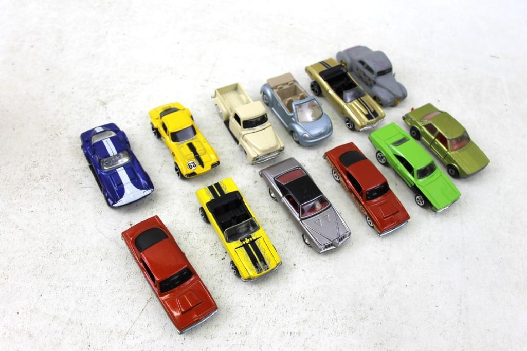 Lot of Toy Cars and Vehicles incl Hot Wheels (1 of 4)