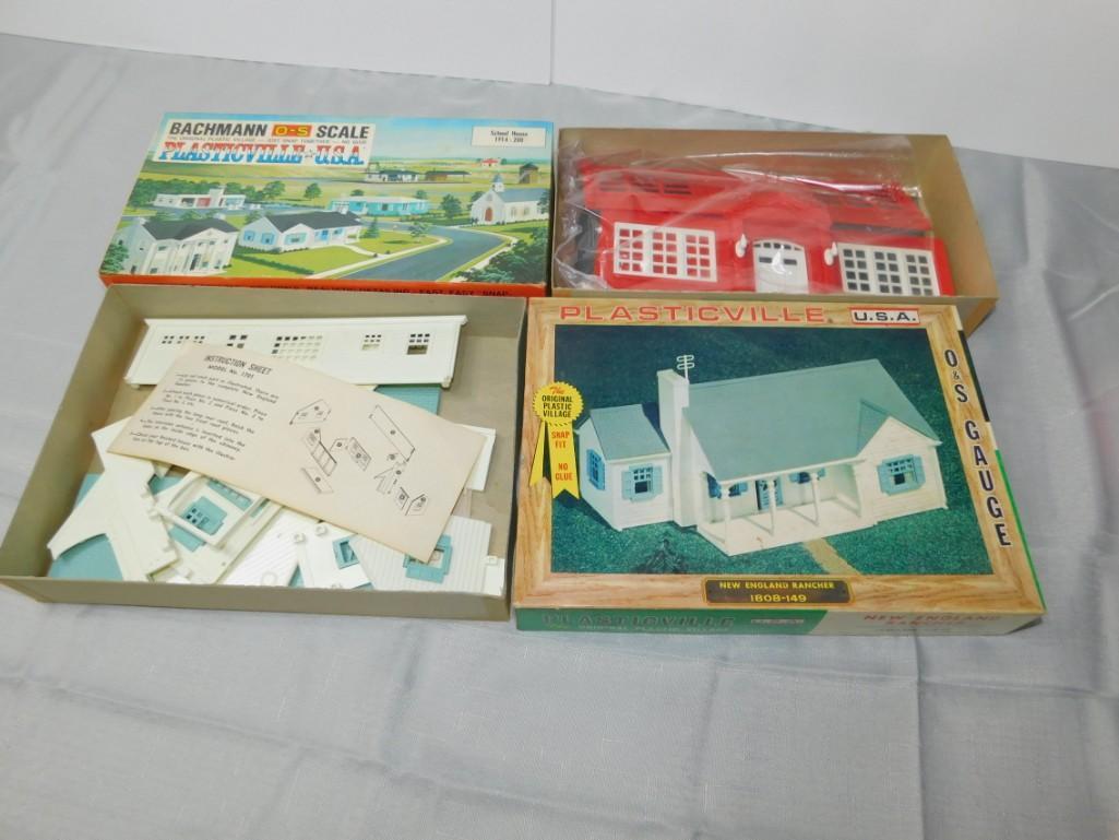 2 Vintage Platicville USA O - S Scale Building Model (1 of 2)