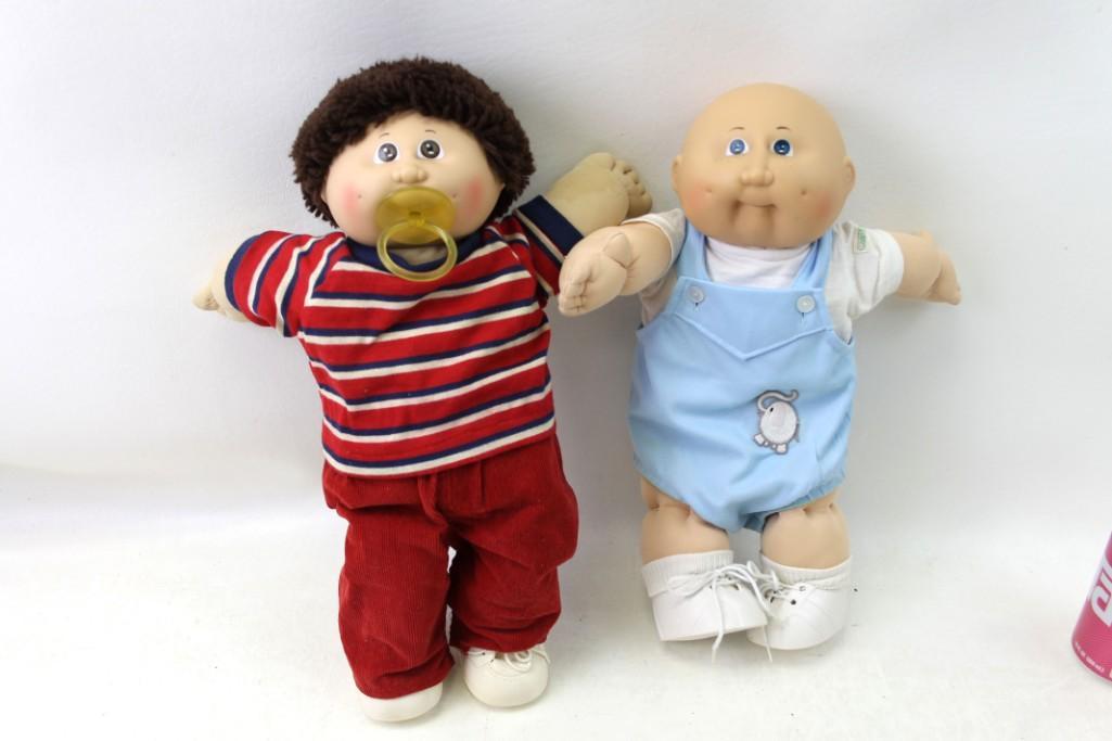 2 Vtg Coleco Cabbage Patch Kids CPK Dolls (1 of 10)