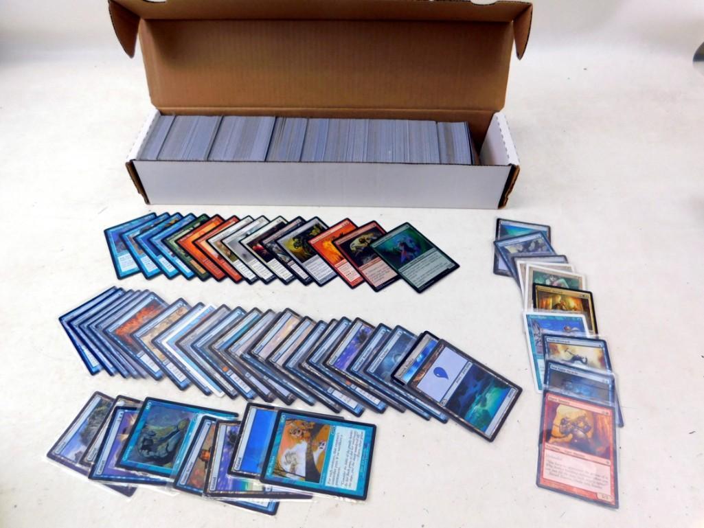 Lot of Roughly 1000 Magic The Gathering Cards: Lot of Roughly 1000 Magic The Gathering Cards. The First Pictures show the cards the consignor wanted to show were included. In this particular lot, there were a handful of cards in plastic sleeves. T