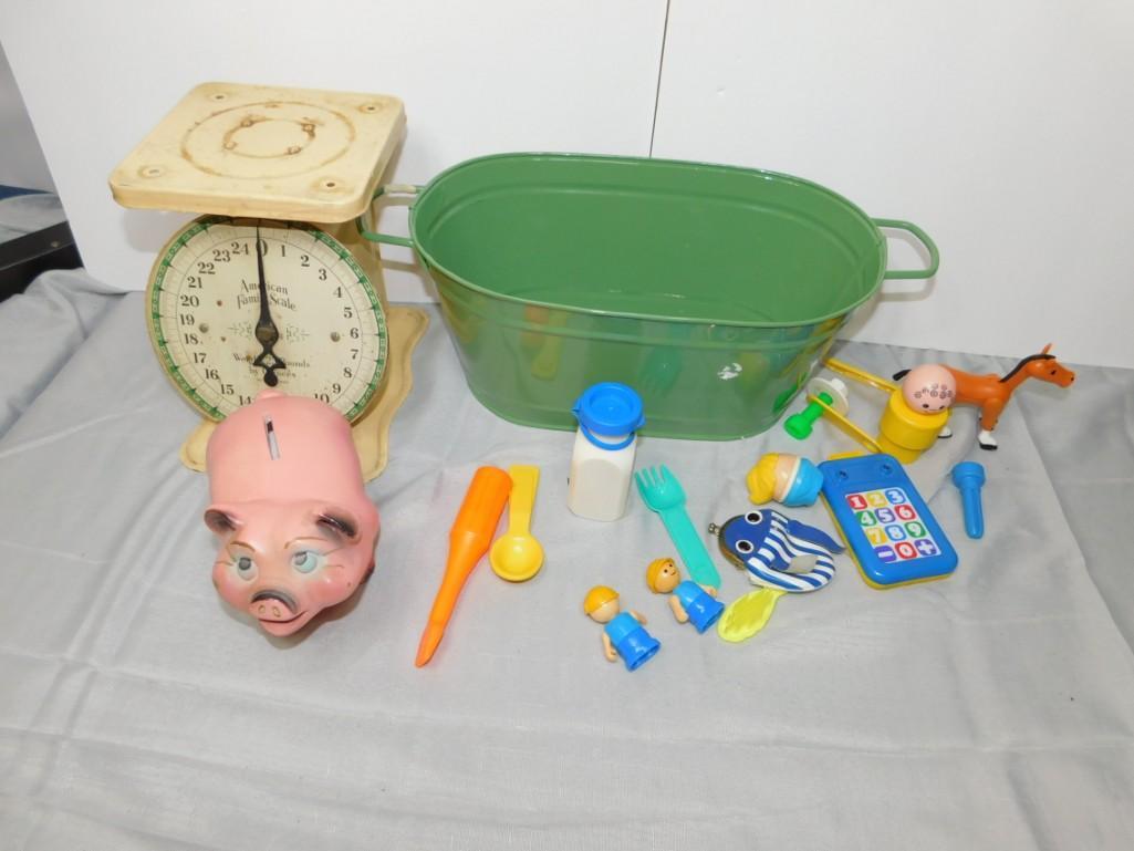 Vintage Metal Scale , Piggy Bank , Fisher Price Toys , (1 of 5)