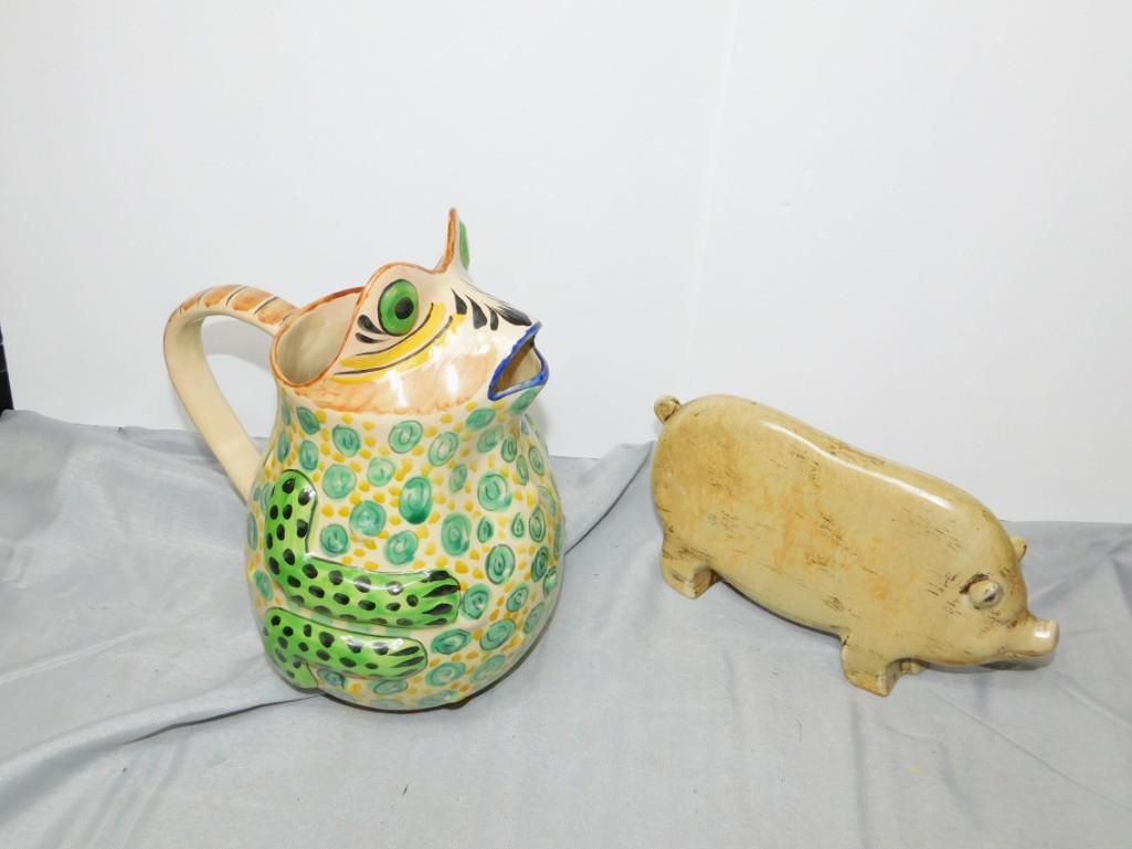 Ceramic Frog Pitcher and Decorative Pig (1 of 4)