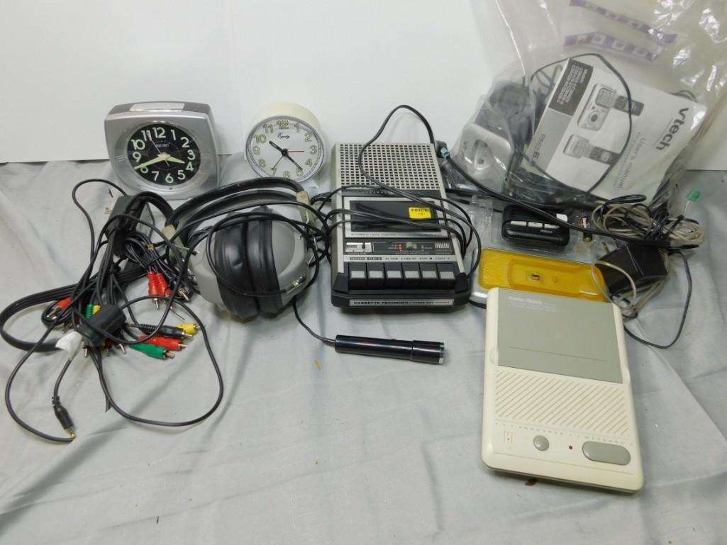 Misc Electronics Lot incl Vtec Telephone , Radio Shake (1 of 4)