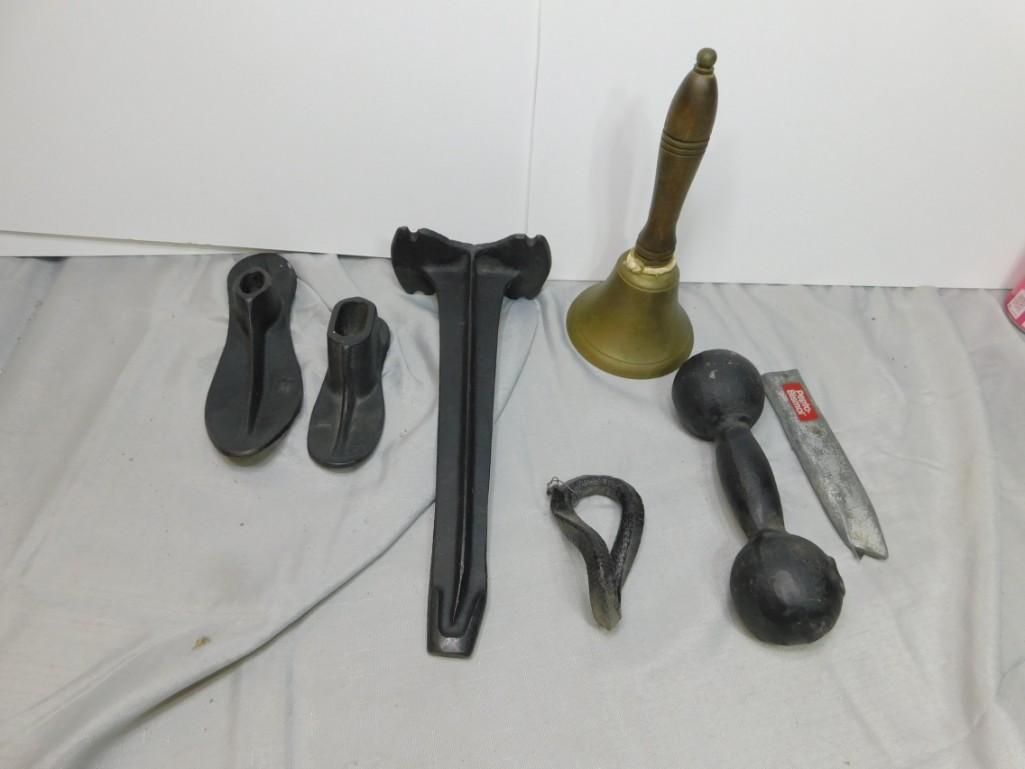 Vintage Metal Lot incl Hand Weight , Shoe Lasts , Bell (1 of 4)