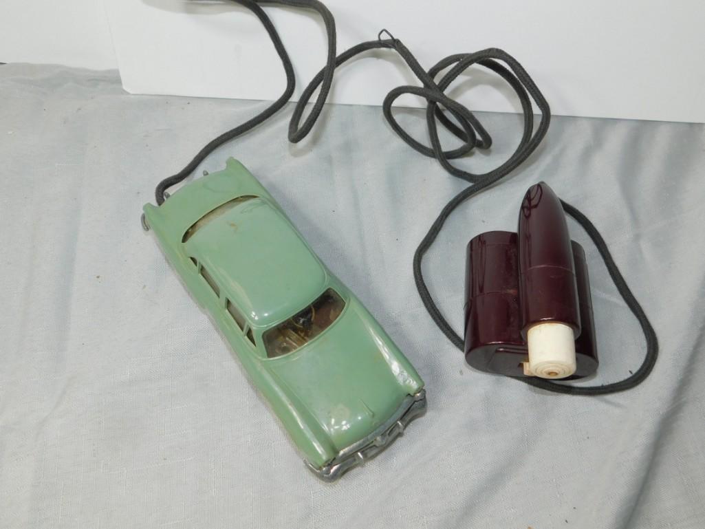 Post War Battery Operated Pump Activated Toy Car: Post War Battery Operated Pump Activated Toy Car Condition: Does not work , needs repair