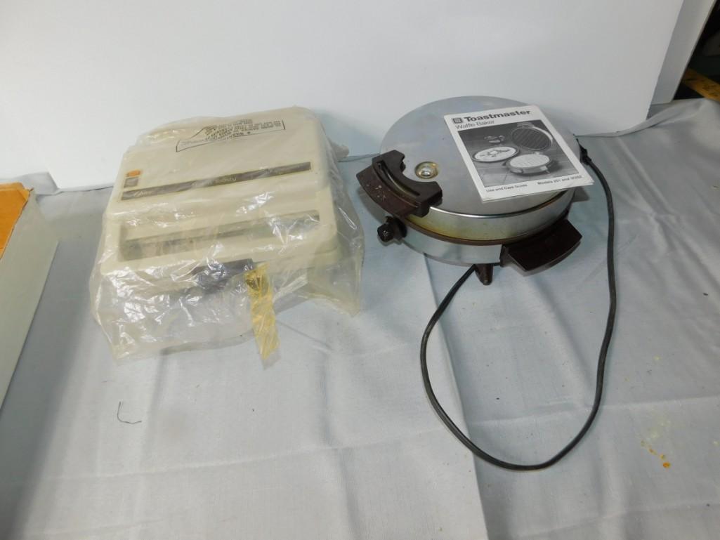 Oster Hot and Toasty Sandwich Grill and Toastmaster: Oster Hot and Toasty Sandwich Grill and Toastmaster Waffle Iron