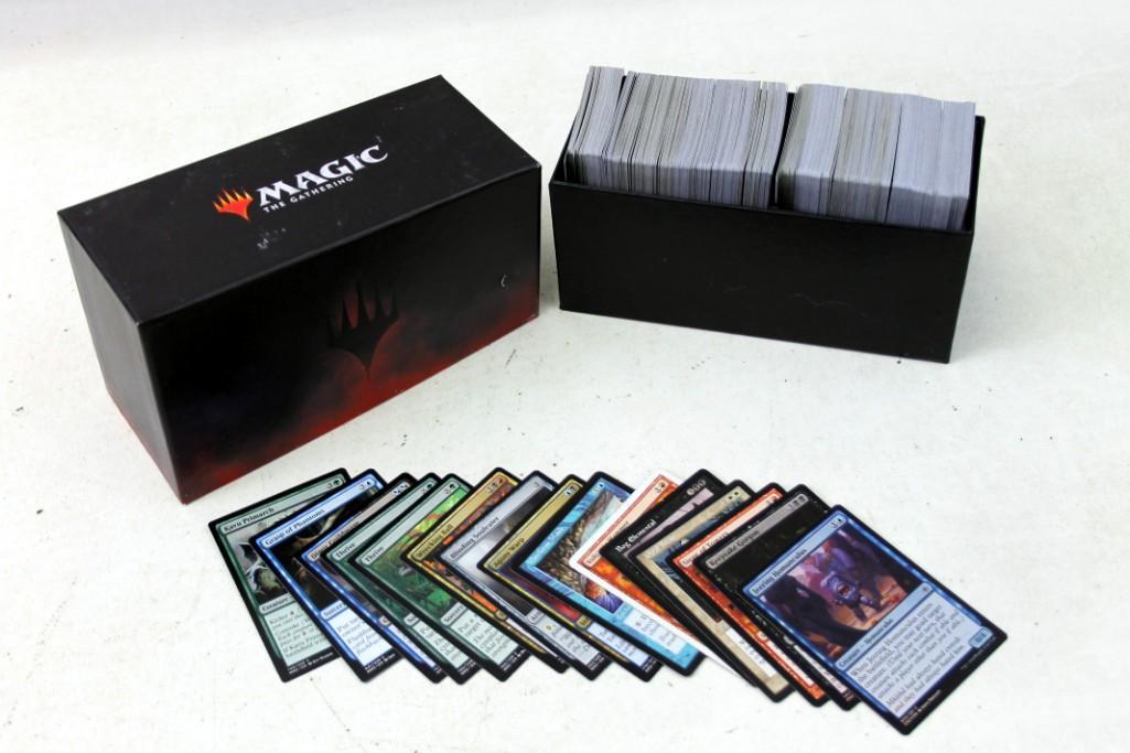 Lot of Roughly 500 Magic The Gathering Cards: Lot of Roughly 500 Magic The Gathering Cards. The First Pictures show the cards the consignor wanted to show were included. The last picture is a random sampling and more indicative of what's incl