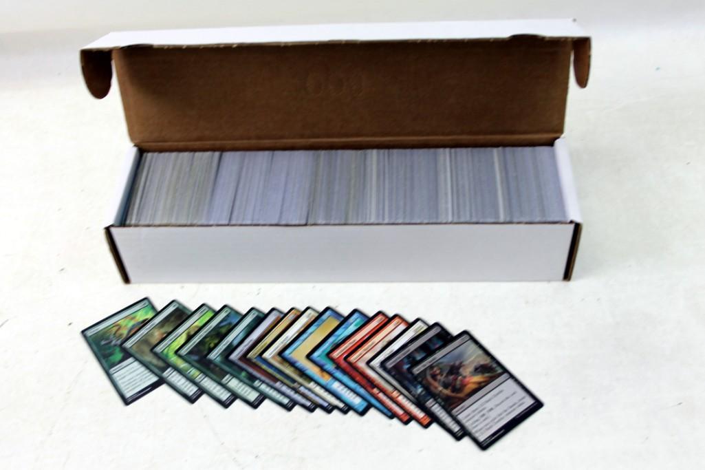 Lot of Roughly 1000 Magic The Gathering Cards: Lot of Roughly 1000 Magic The Gathering Cards. The First Pictures show the cards the consignor wanted to show were included. The last picture is a random sampling and more indicative of what's inc