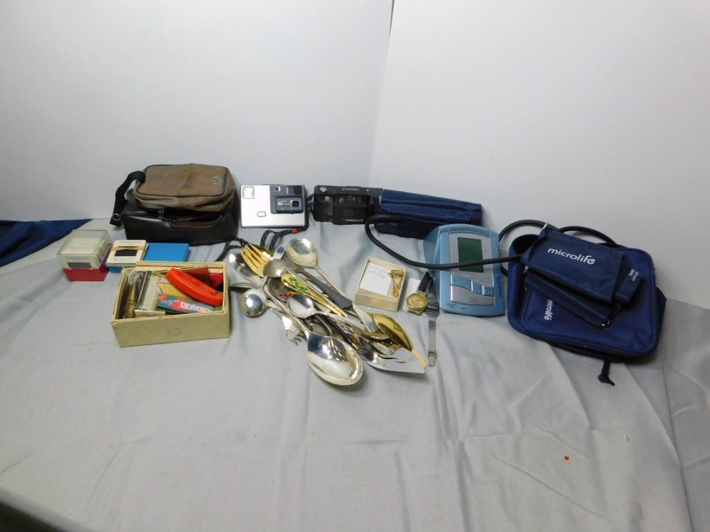 2 Kodak Cameras , Serving Utensils , Box of Smalls , 3 (1 of 5)
