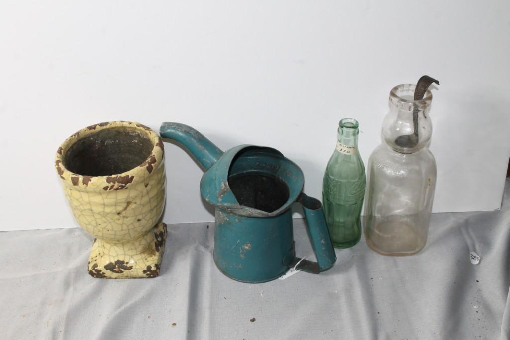 Vintage Vase, Oil Can, Coca Cola and Milk Bottles (1 of 8)