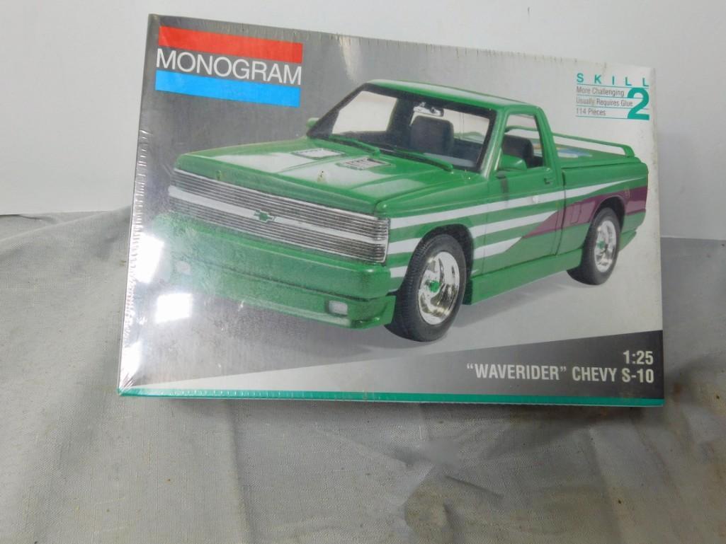 Monogram Wave Rider Chevy S-10 Pickup Truck Model Kit (1 of 2)