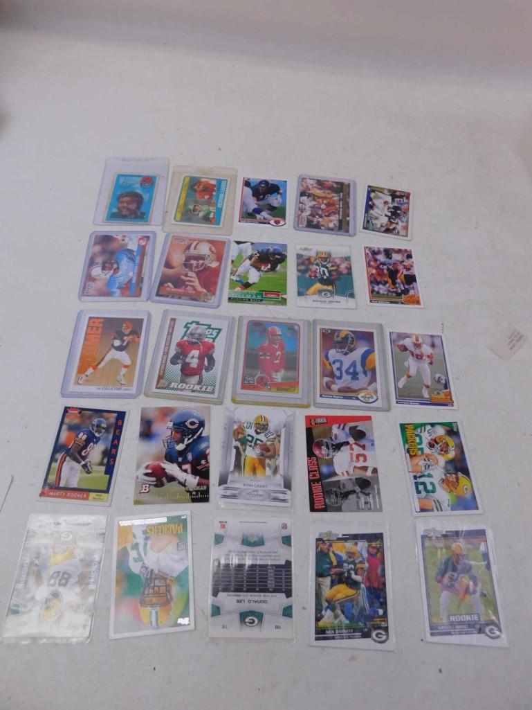 Lot of 25 Football Cards incl Mean Joe Green , Warren (1 of 5)