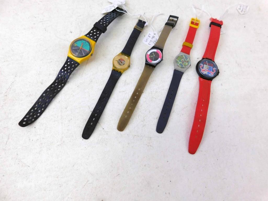 Lot of Vintage Swatch Watches: Lot of Vintage Swatch Watches Condition: untested