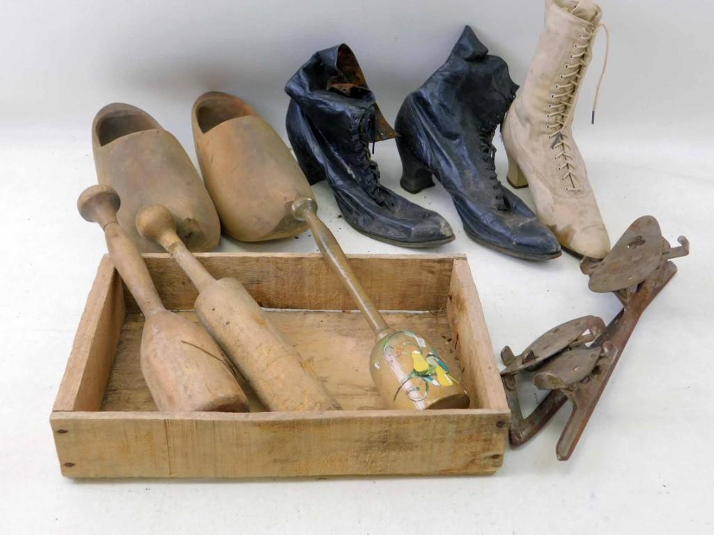 Wooden Shoes , Victorian Boots , Single Beige Shoe , (1 of 5)