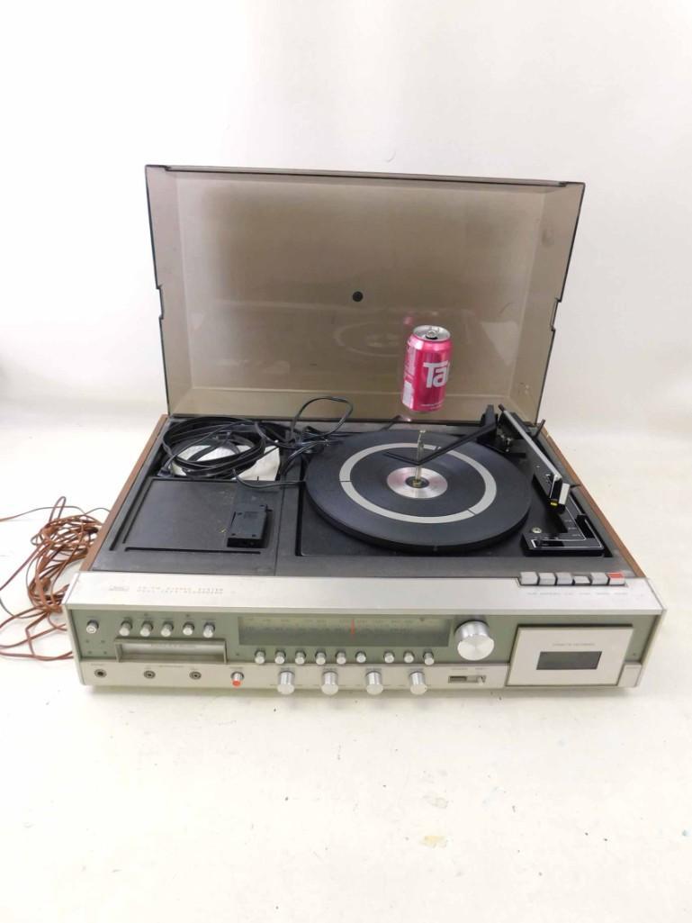 Vintage Sears Solid State Am Fm Stereo 8 Track Dual