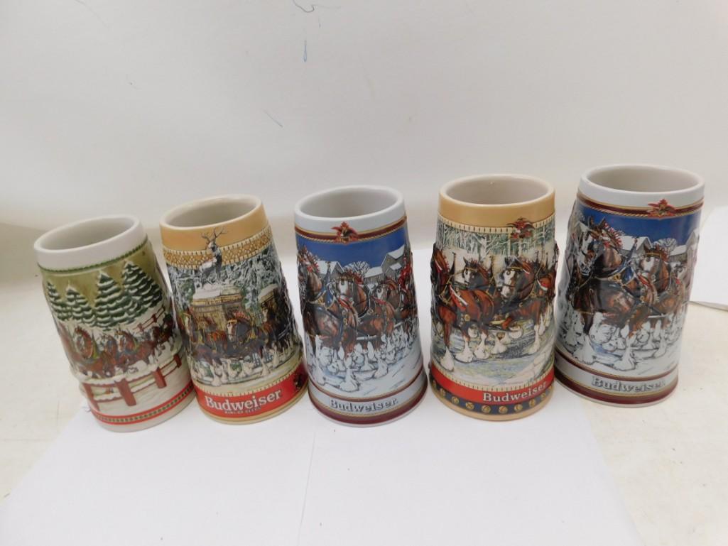 5 Budweiser Clydesdale Holiday Steins (1 of 9)