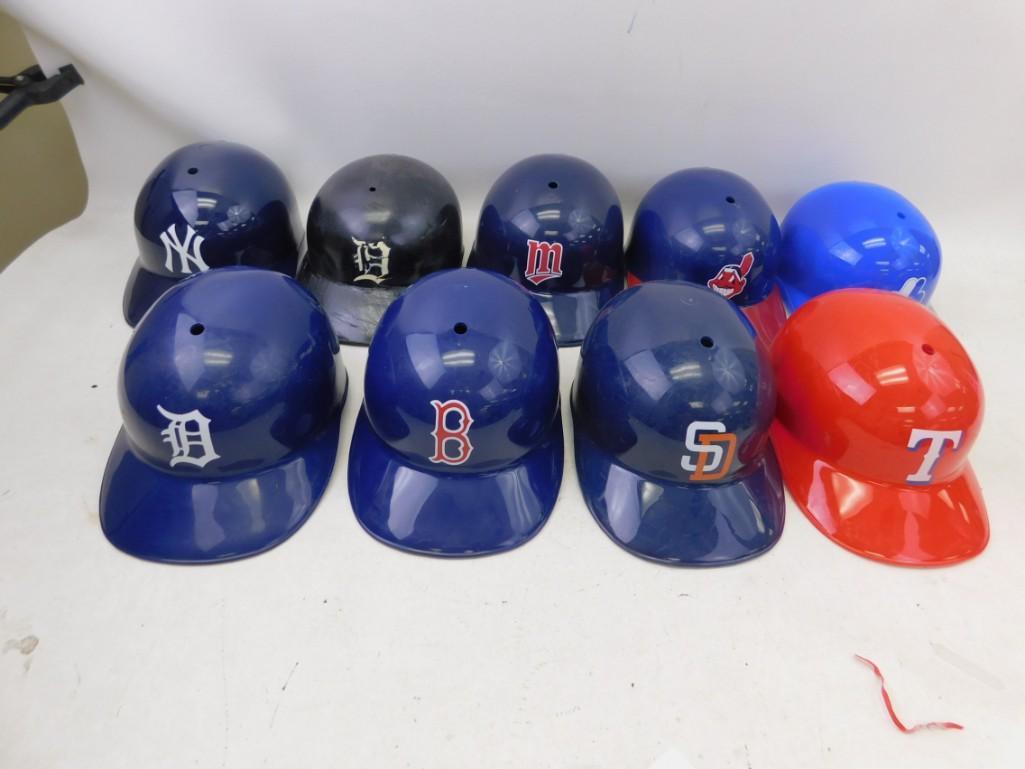 9 Plastic Baseball Helmets with Liners incl Yankees , (1 of 4)