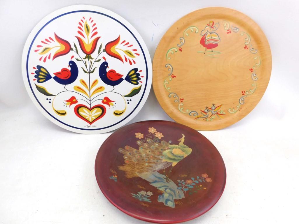 3 Decorative Wall Hanging Circles , 1 is Board with (1 of 4)