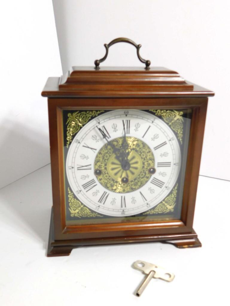 German Mantle Clock with Key (1 of 4)