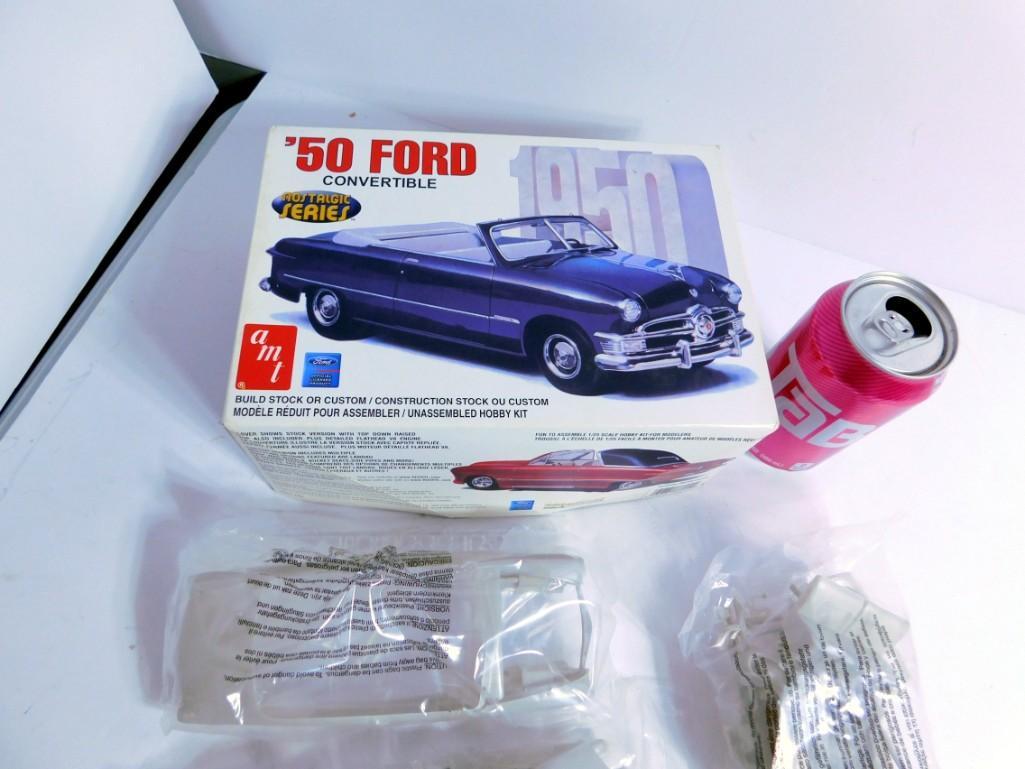 AMT 1950 Ford Convertible Nostalgia Series 3 in 1 Kit (1 of 3)