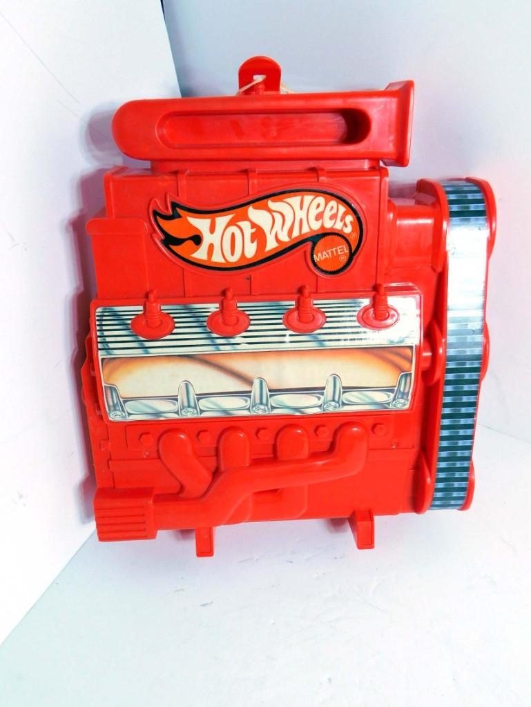 Hot Wheels Engine Carrying Case (1 of 3)