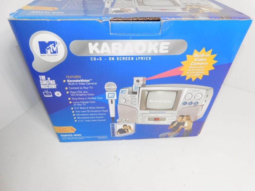 MTV Singing Machine Karaoke Machine in Original Box (1 of 3)