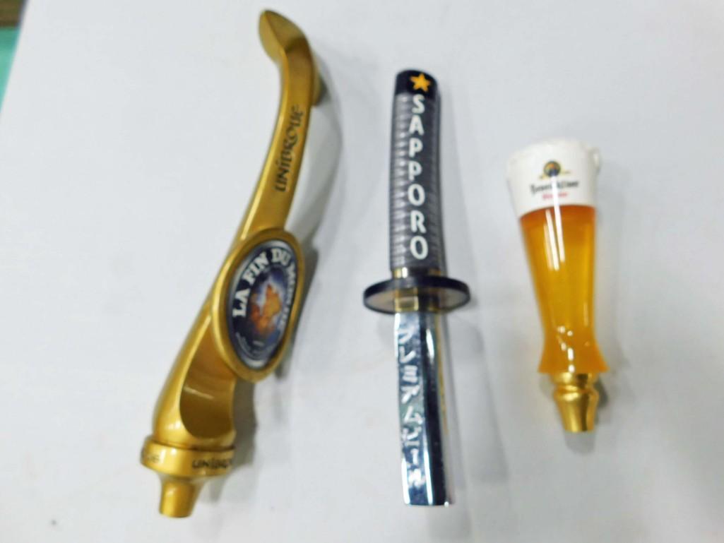 Lot of 3 Beer Tap Handles incl Unibroque , Sapporo , (1 of 5)