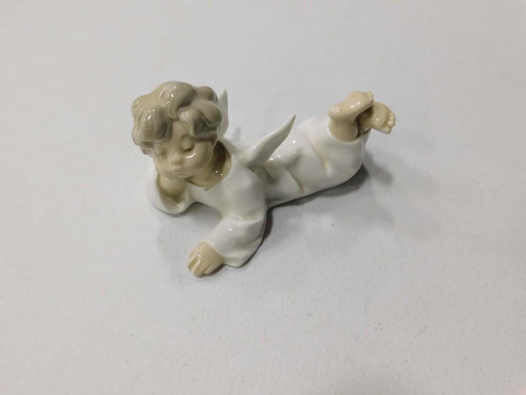 Lladro Angel Figurine (1 of 2)