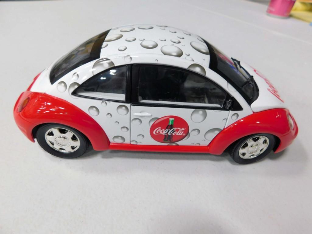 Matchbox 1:18 Scale Coca Cola VW Beetle Die Cast Model (1 of 3)