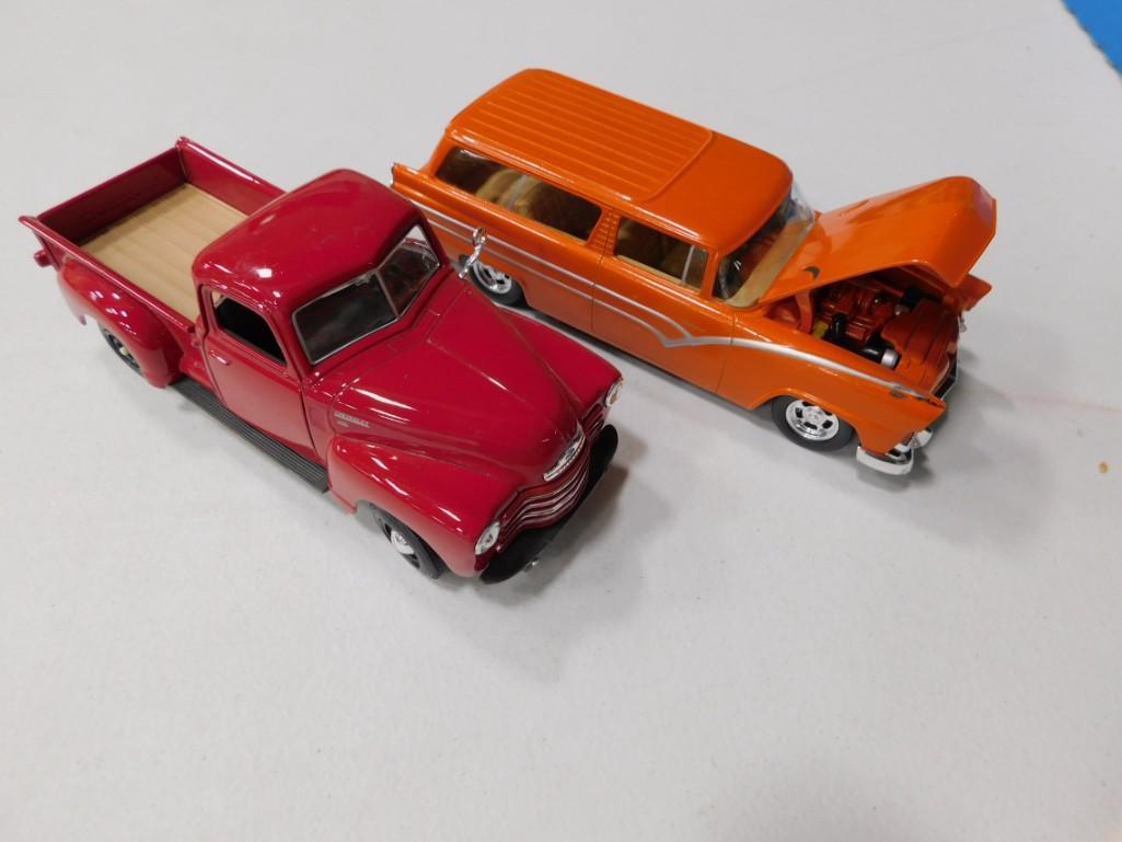 2 Die Cast Model Cars incl Maisto 1950 Chevrolet Truck (1 of 3)