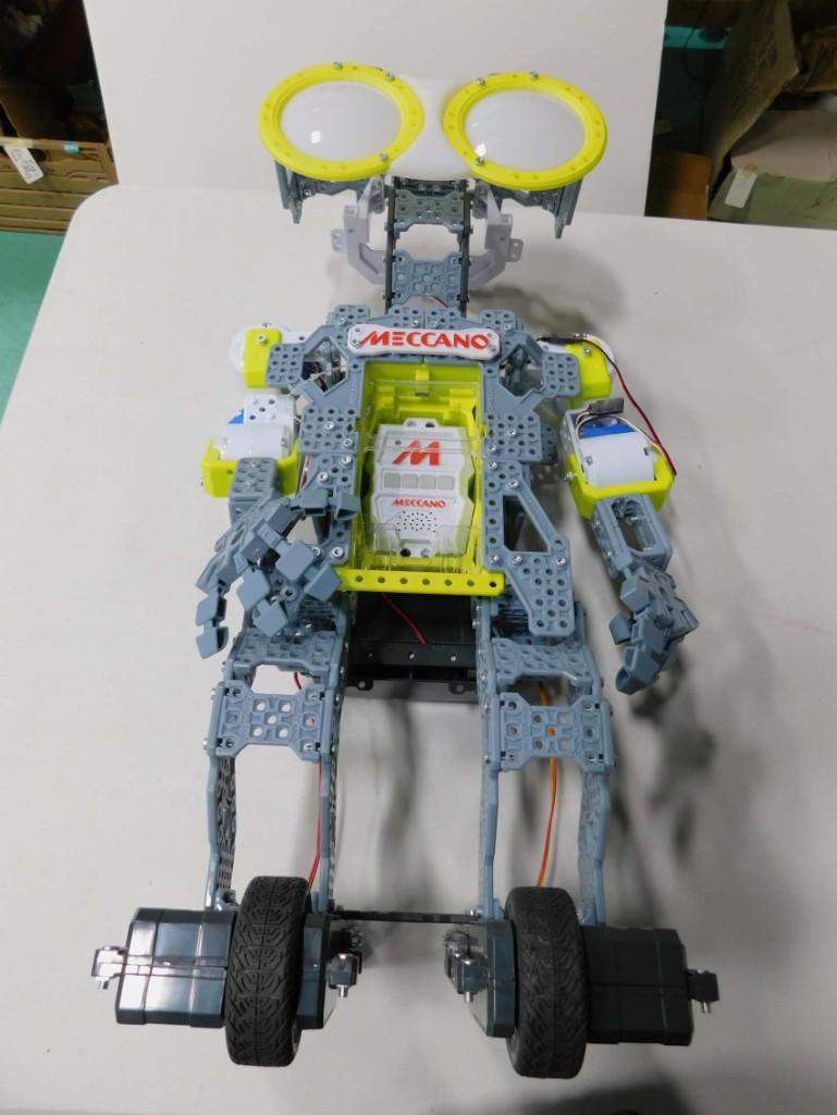 Large Meccano Robot Toy (1 of 8)