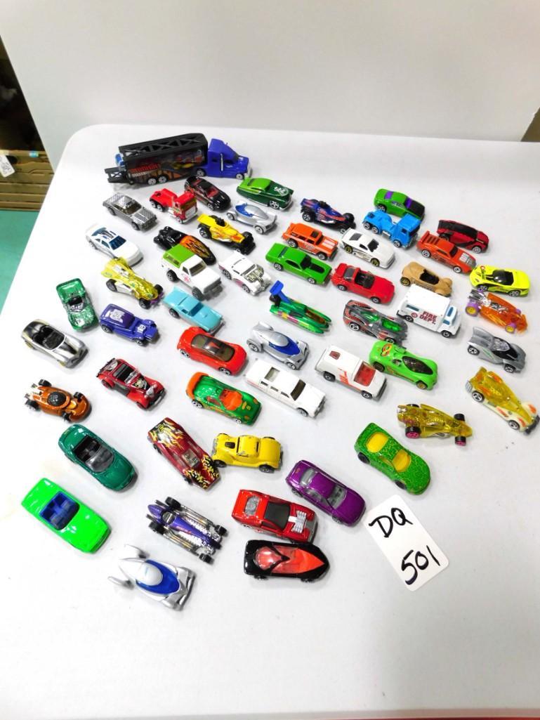 Lot of Toy Vehicles and Cars incl Hot Wheels Die Cast (1 of 5)