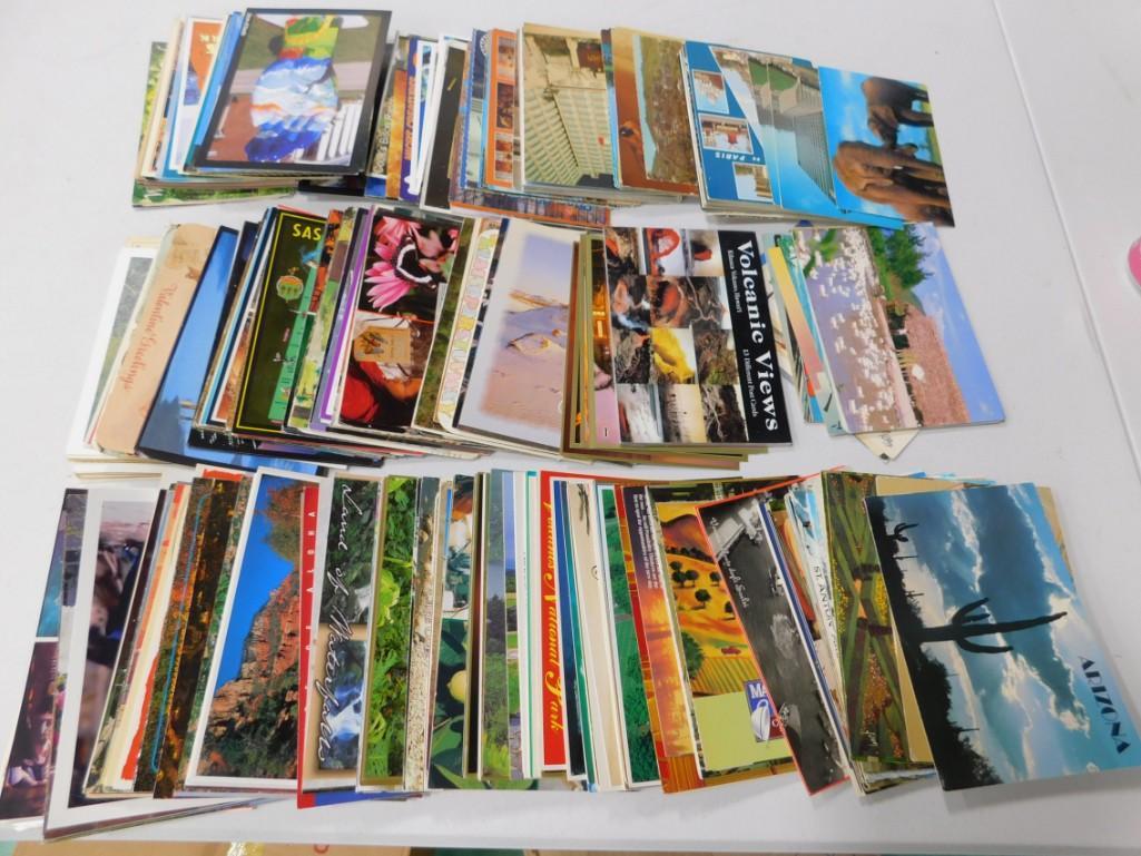 Over 100 Vintage Postcards (1 of 5)