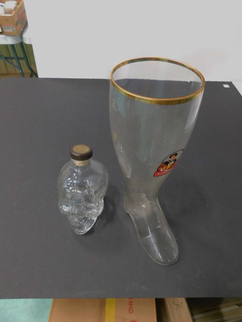 Skull Glass Bottle with Top , Schultheiss Glass (1 of 5)