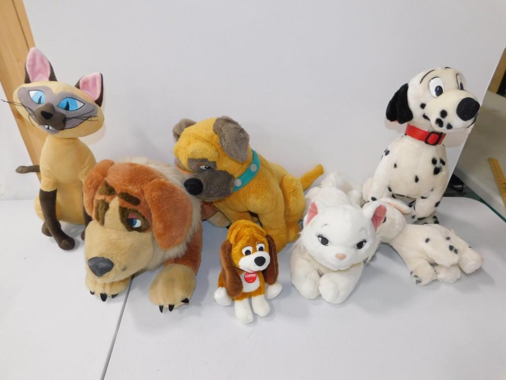 Lot of Disney Plush Animals incl from 101 Dalmatians ,: Lot of Disney Plush Animals incl from 101 Dalmatians , The Fox and the Hound , etc Condition: some almost new, some used