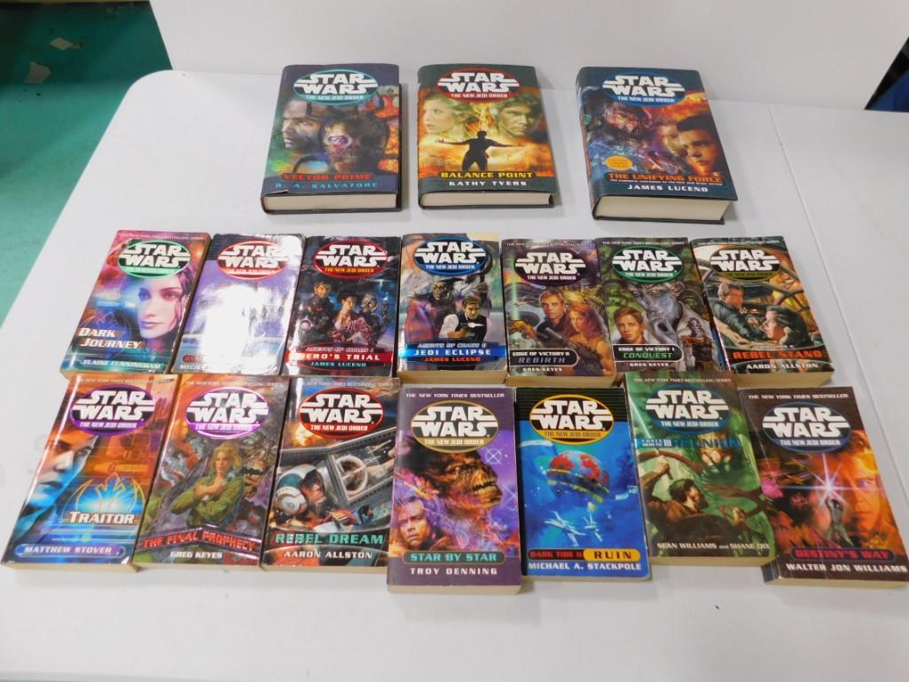Lot of Star Wars Books incl 3 Hardcover and 14 (1 of 4)