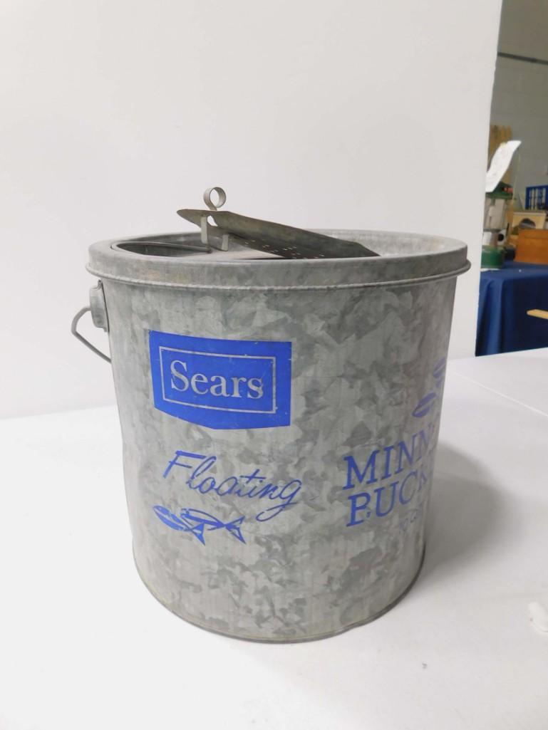 Sears Floating Minnow Bucket 10 Qt Galvanized with Wood (1 of 5)