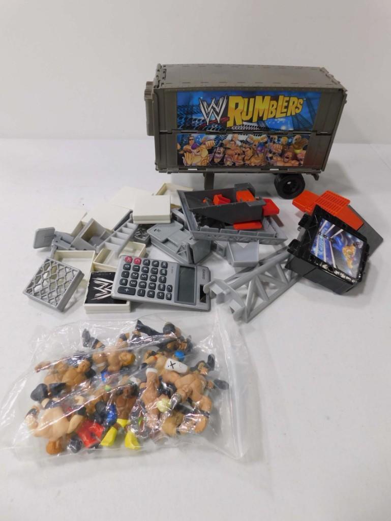 WWF WWE Rumblers Arena Set and Small Wrestler Action (1 of 5)