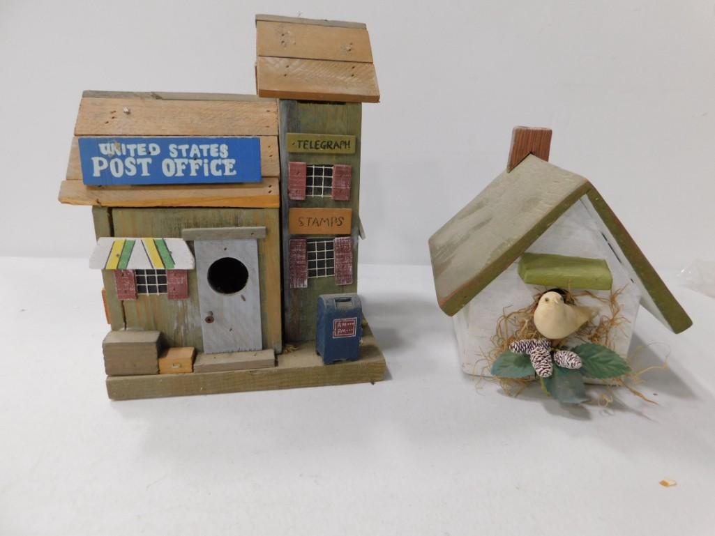 2 Bird Houses incl US Post Office: 2 Bird Houses incl US Post Office