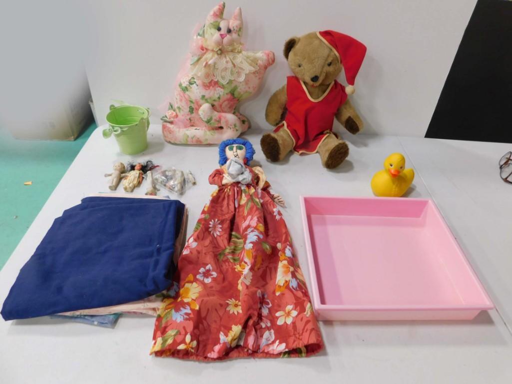 Maxine Puppet Doll , 4 Pillow Cases , Pink Doily Soft (1 of 6)