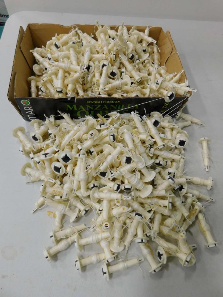 Lot of Balloon Tie Accessories (1 of 2)