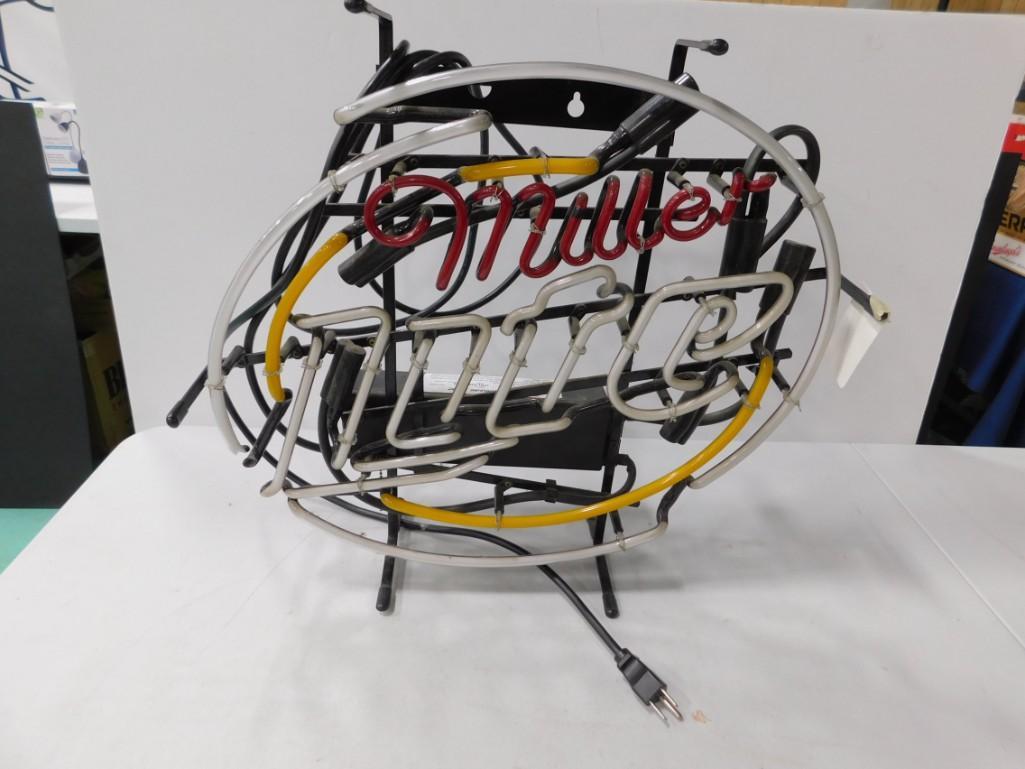 Miller Lite Neon Sign , Outside Ring is Broke and Does (1 of 3)