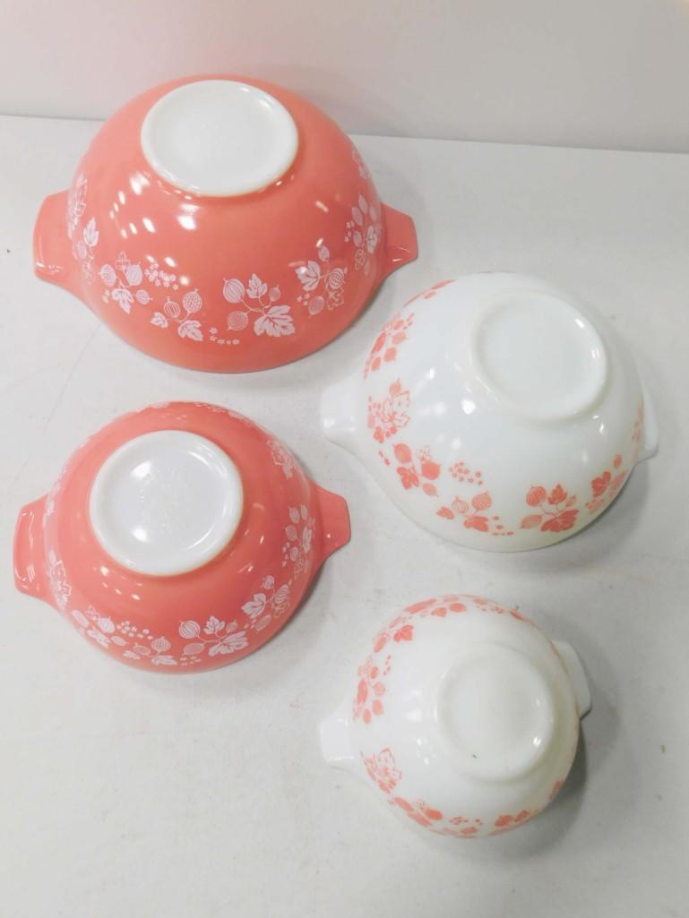 Set of 4 Pyrex Pink Gooseberry Cinderella Nesting Bowls (1 of 8)