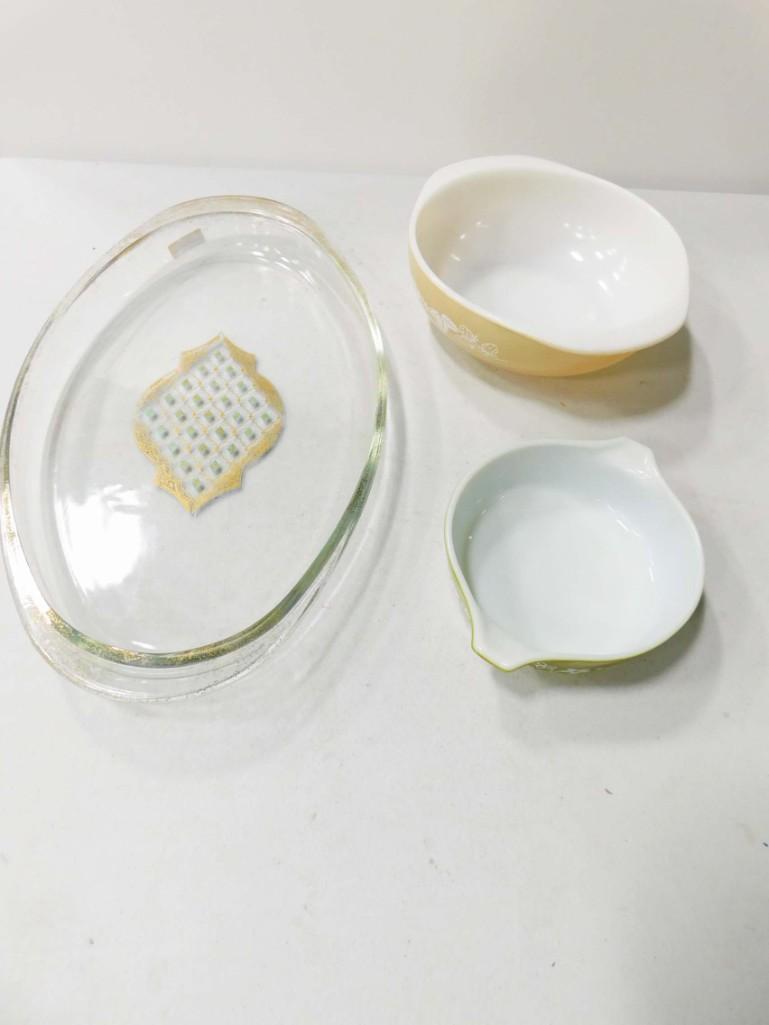 Pyrex Berries Cinderella Bowl , Pyrex Spring Blossom (1 of 6)